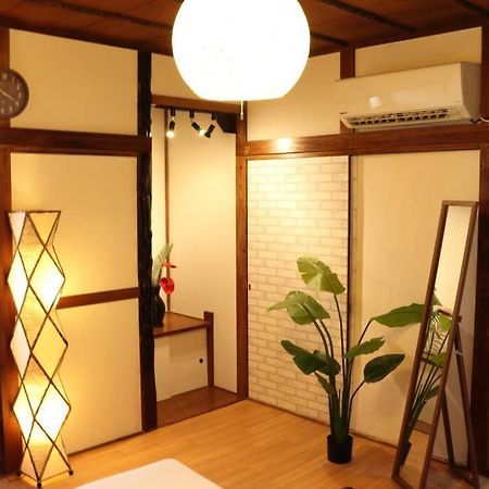 リテックス浦安 Apartment Tokyo Exterior photo