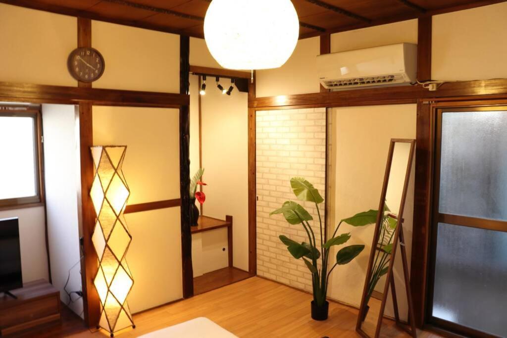 リテックス浦安 Apartment Tokyo Exterior photo